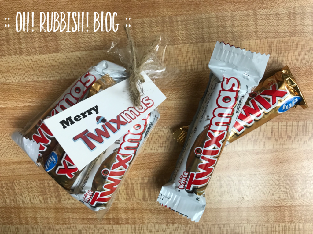 :: Merry Twixmas :: Christmas Twix Chocolate Class Party Treats :: oh! rubbish! blog