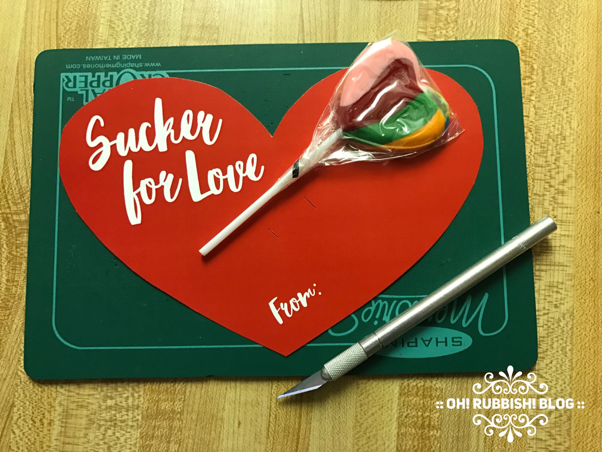 :: Sucker for Love :: Lollipop Valentines Day Favors :: Valentine Kids ...